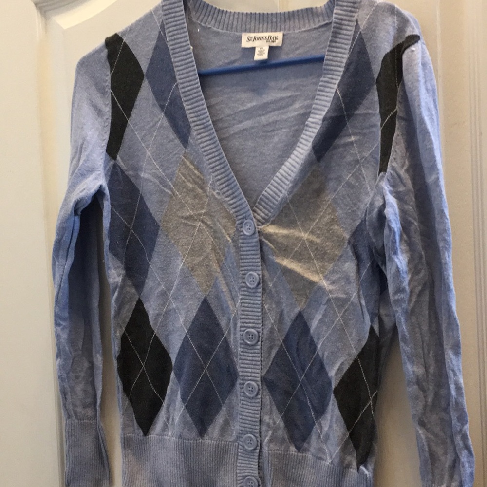 FINAL MARKDOWN Ladies St. John’s bay cardigan petite small